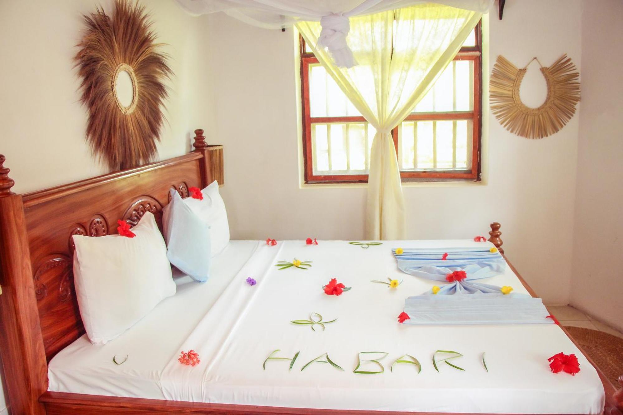 Tiki Beach Club & Resort (Adults Only) Bwejuu Buitenkant foto